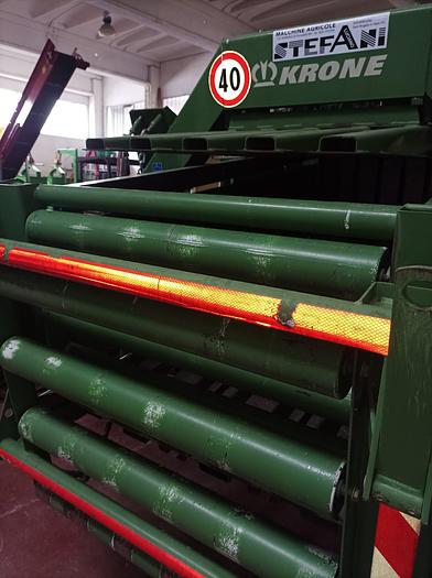 Usato 2004 Krone Big Pack 128 VFS Multicut