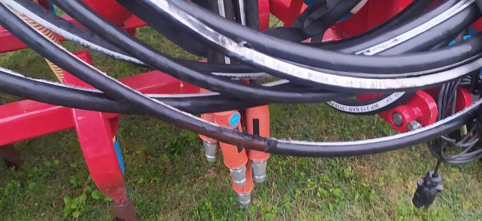 Seminatrice pneumatica per semina diretta ISON 22F A6 Rapisarda