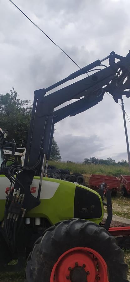 Used Trattore Claas Ares 616 con caricatore frontale