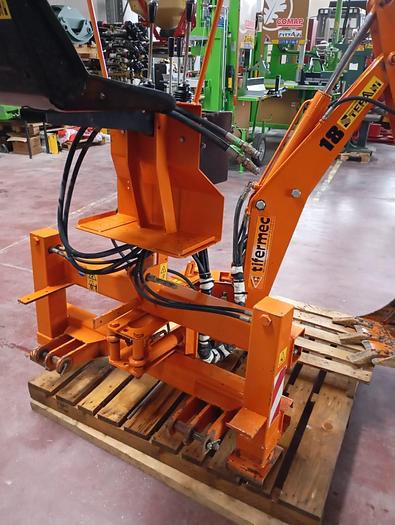 Usato Retroescavatore Tifermec DIG 18