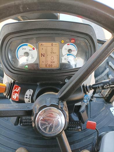 Usato 2016 New Holland T5.115 ELECTRO COMMAND