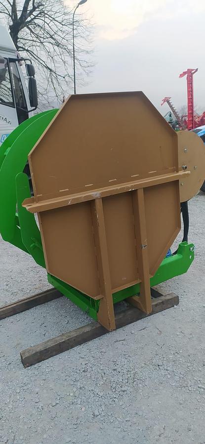 Used Fascinatore per legna da ardere Comap LG 100 seminuovo