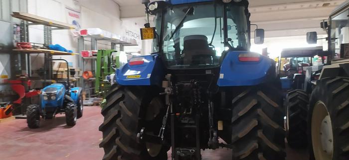 Usato 2016 New Holland T5.115 ELECTRO COMMAND
