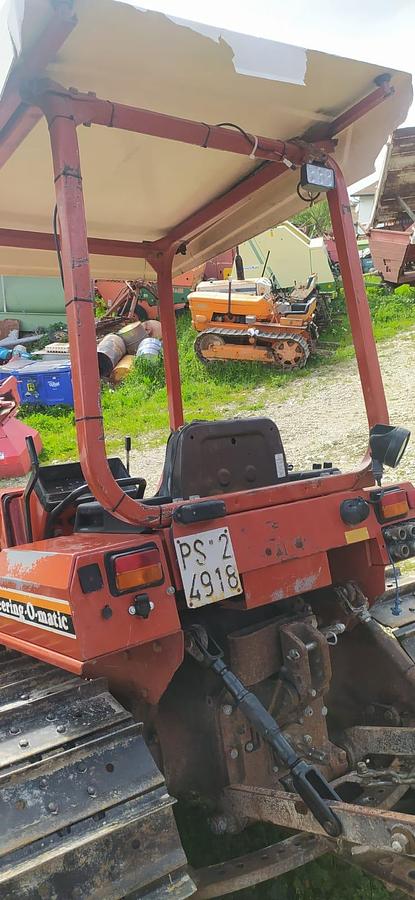 Usato Trattore cingolato New Holland 82 85 montagna