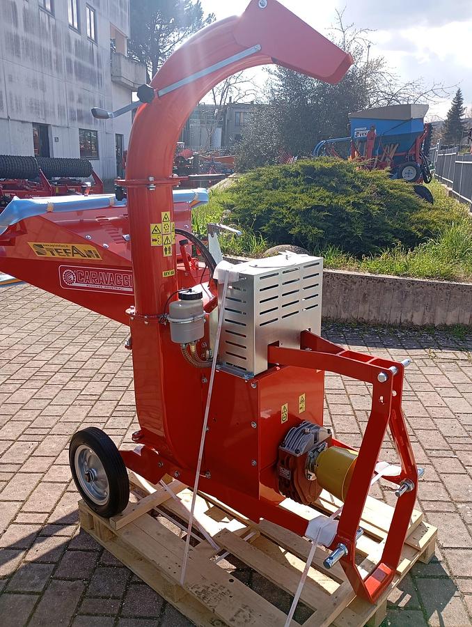 Biotrituratore Professionalecon rullo idraulico Bio 230 Caravaggi