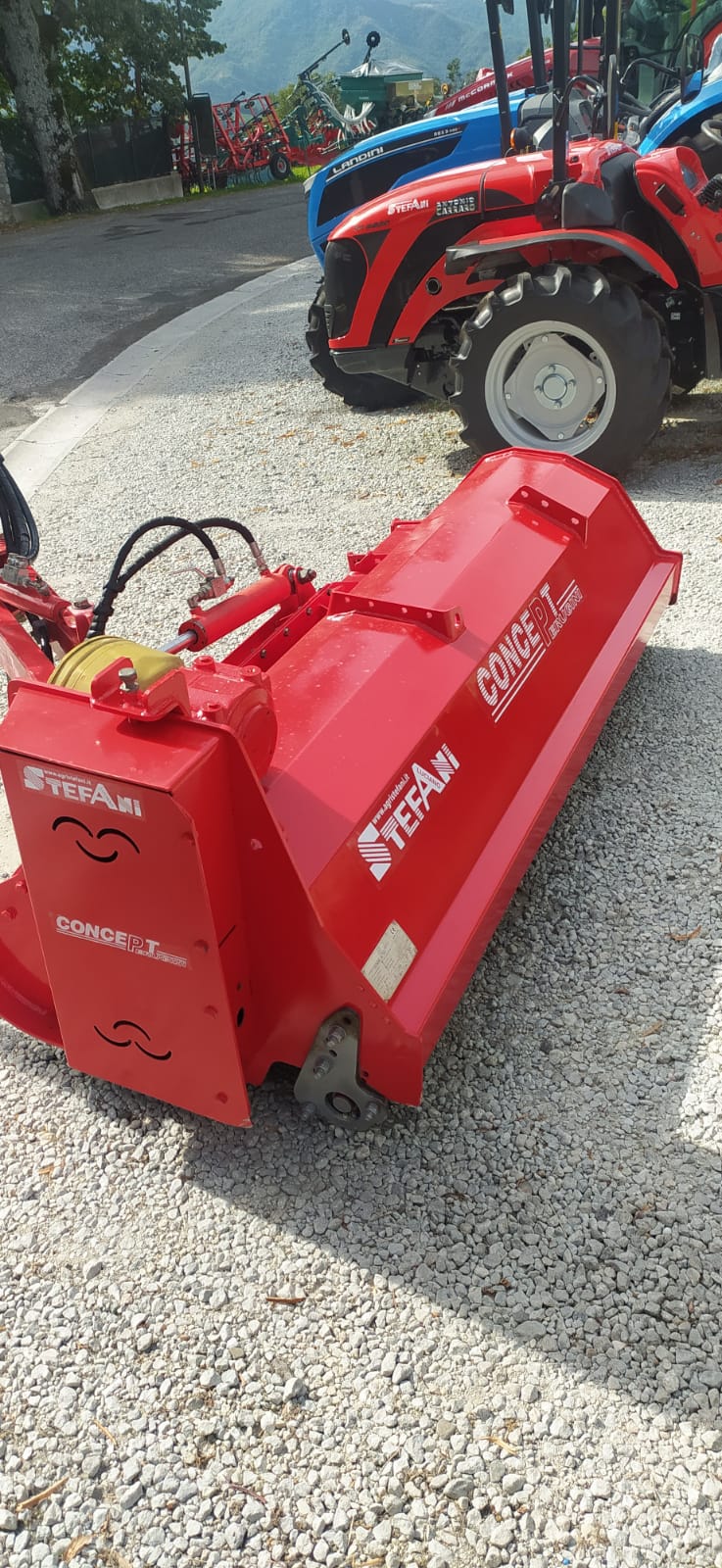 Used Trincia argini a bandiera Concept Perugini ESD 200
