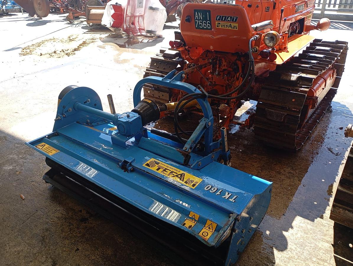 Used Trinciatrice Ubaldi TK 160 a coltelli