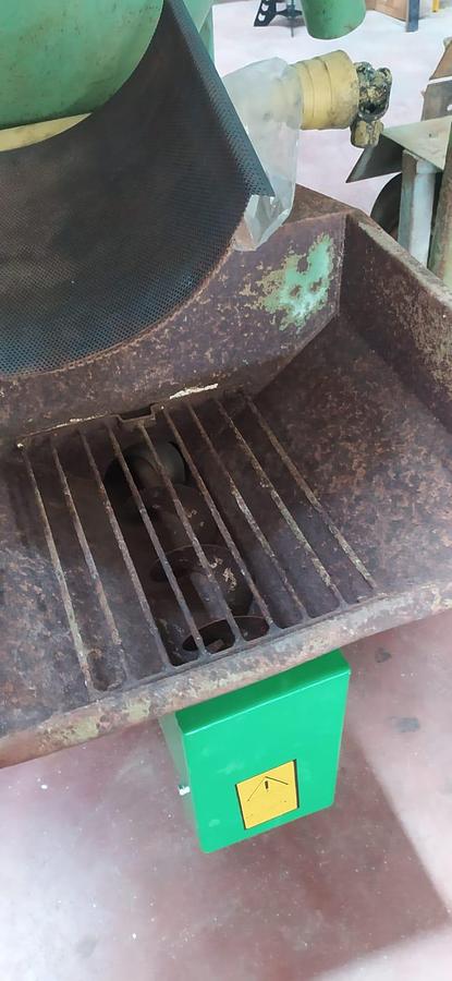 Usato Molino miscelatore Carrellato Musso M 70