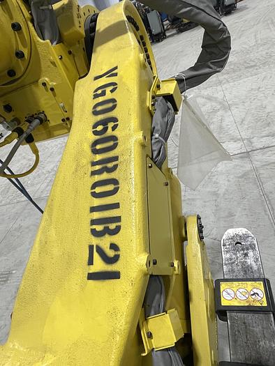 Used FANUC R2000iB/210F 6 AXIS ROBOT WITH R30iB CONTROLLER