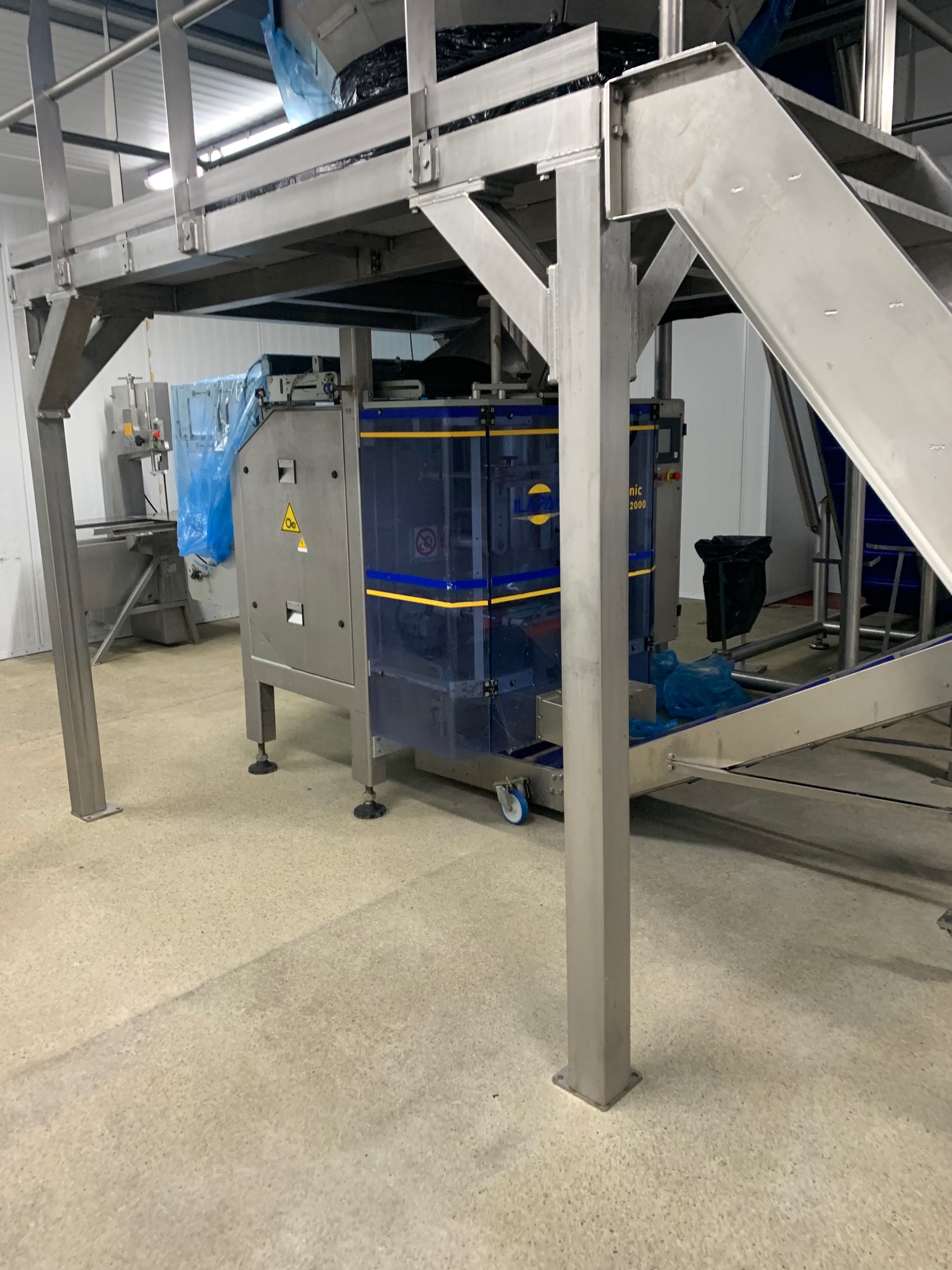 Used Complete Line: Ilapak bagger, Ishida weigher