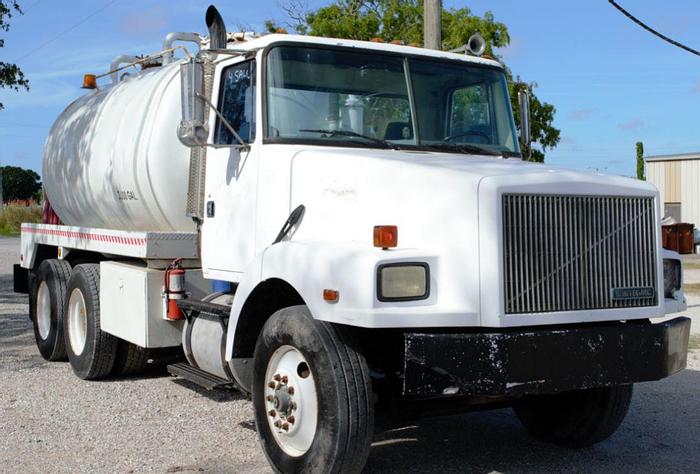 Used 1990 GMC WG64