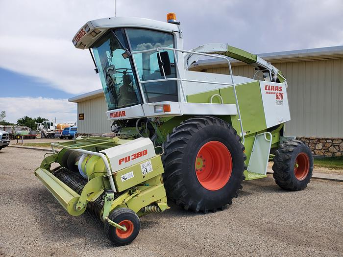 Used 1997 Claas Jaguar 860 Harvester w/ 2 Headers