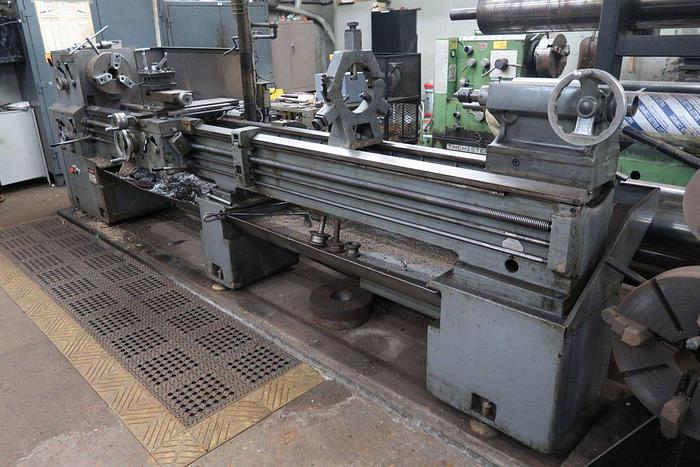 Used SUMMIT GAP BED ENGINE LATHE