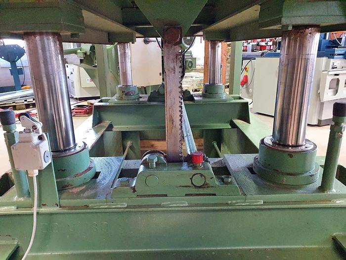 Used 1979 OTT  Veneer press  JU 65