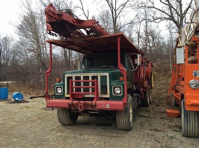 Used 1978 Walker Neer C33-A Triple Drum Service Rig