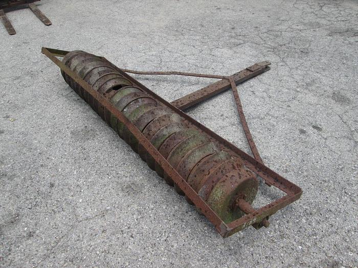 Used Pull behind 7ft. Cultipacker