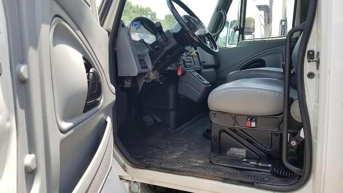 Used 2006 INTERNATIONAL 4300