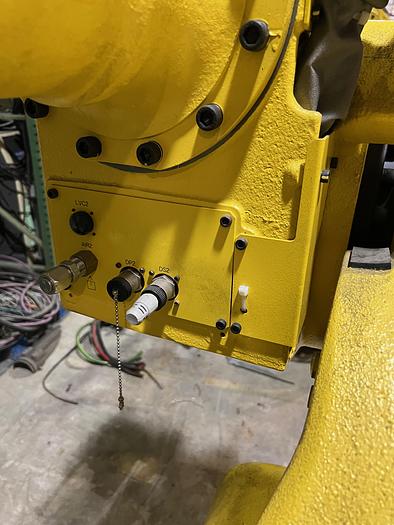 Used FANUC R2000iB/210F WITH R30iB CONTROLLER, VERY LOW HOURS, CLEANED AND TESTED #104585