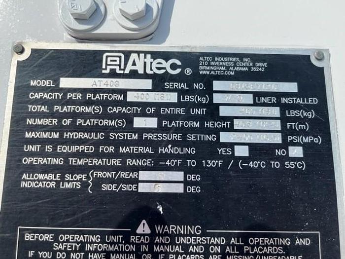 Used Altec AT40-G Bucket Boom on 2015 Ford F550 4x4 Extended Cab Utility Bucket Truck