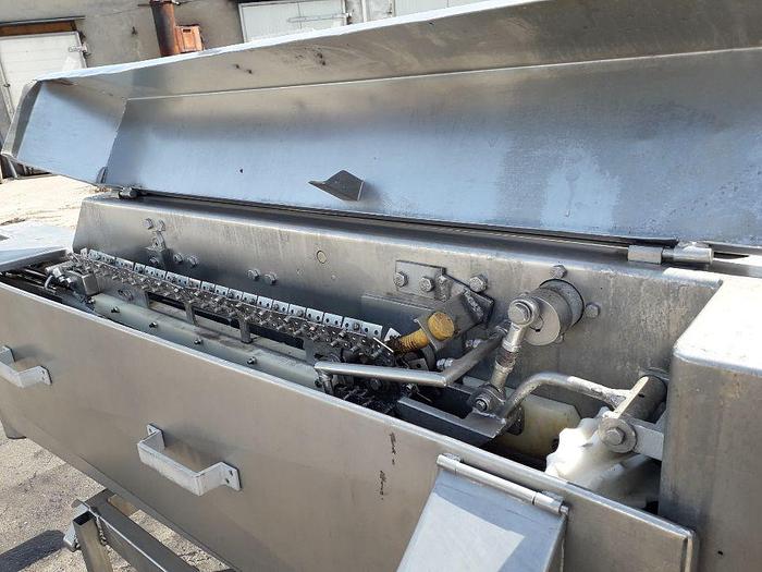 Used MEYN Gizzard Harvester
