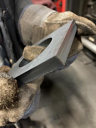 Used 2012 Amada 4000-Watt Amada FOM2-3015 Laser Cutting System, Load / Unload Tower System