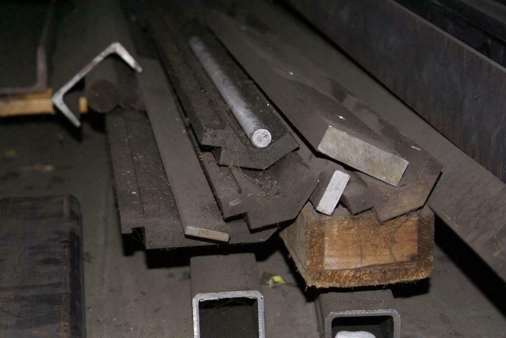 Gebruikt 1970 LVD PP 3000 x 100T