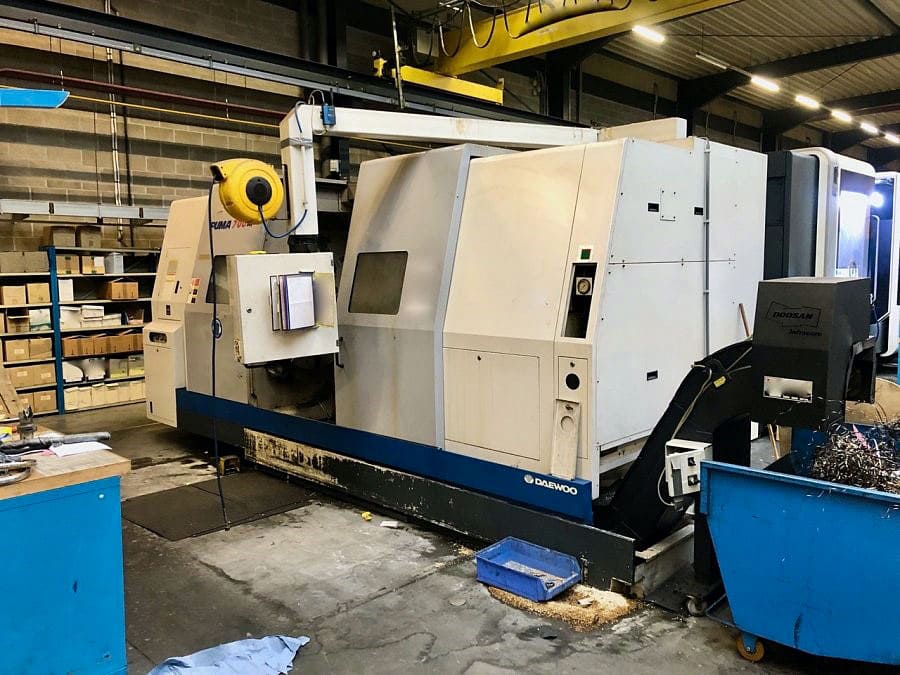 Used Doosan Puma 700 - CNC Lathe - 2002