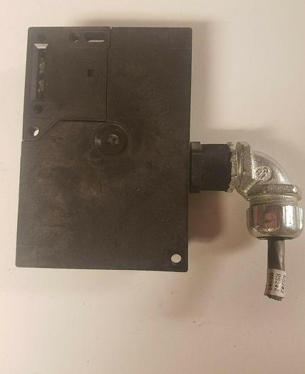 Used SCHMERSAL AZM161SK-12/12RKA-024