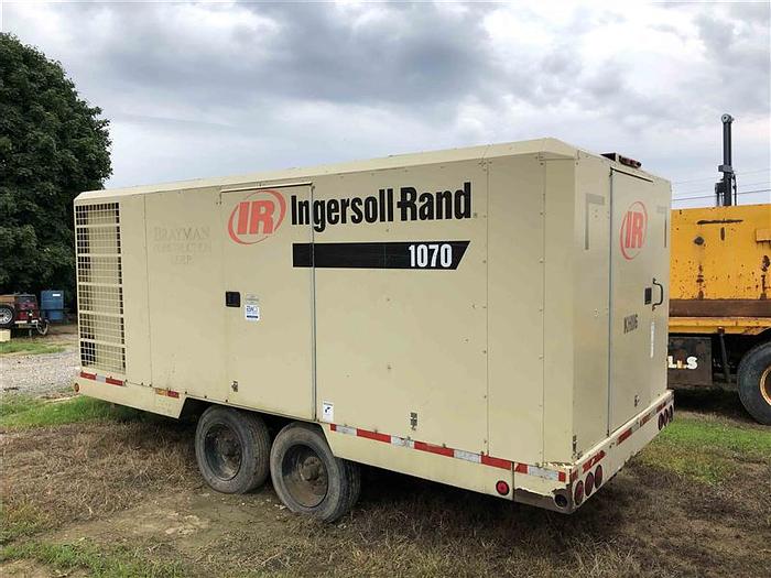 Used 2001 Ingersoll-Rand XHP 1070 cfm / 350 psi Air Compressor - Pending Sale