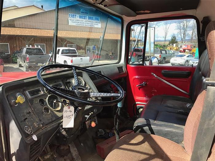 Used 1995 Ford Roll Back Winch Truck - Pending Sale