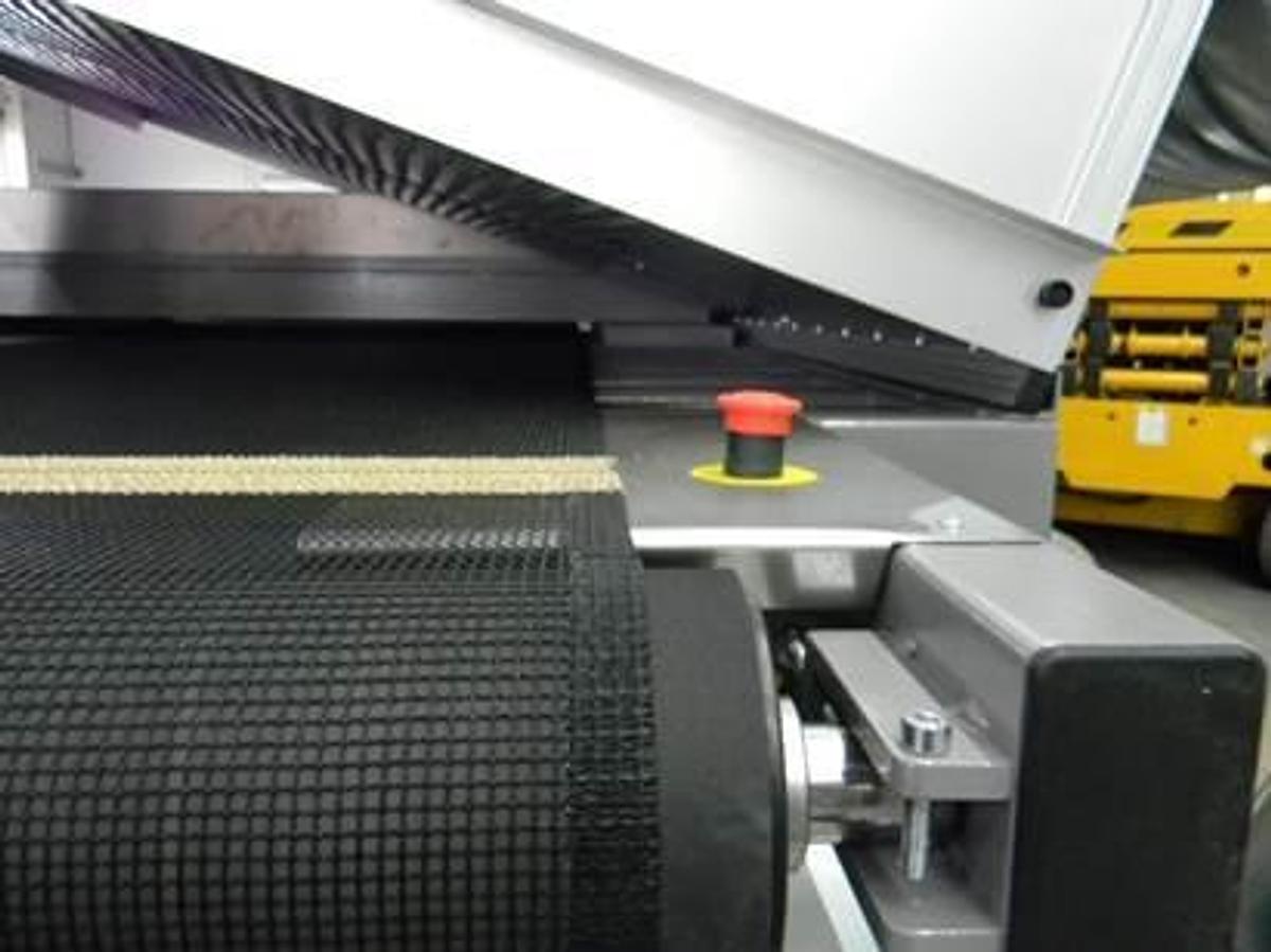 3D UV dryer up to 150 W/cm