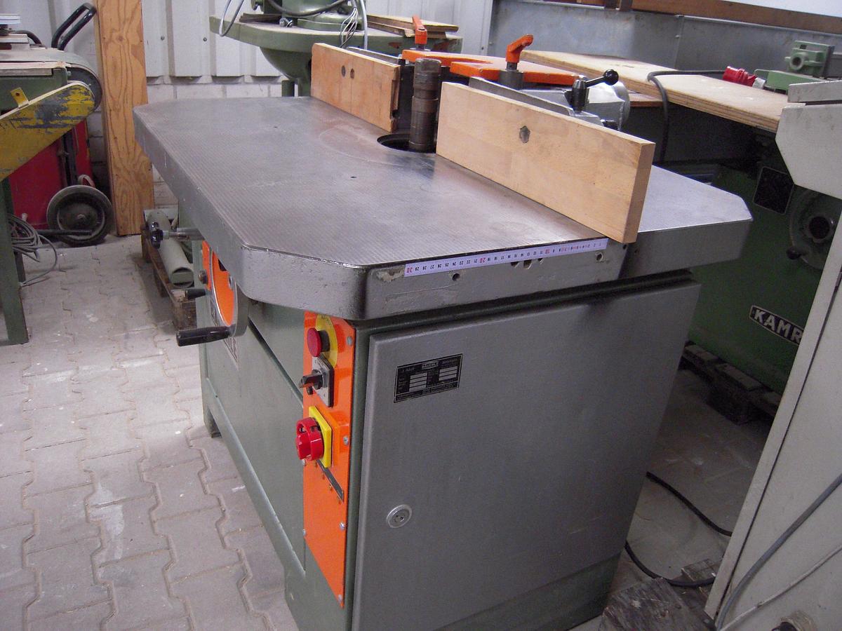 Used Bench milling machine BÄUERLE Typ. SFM/101