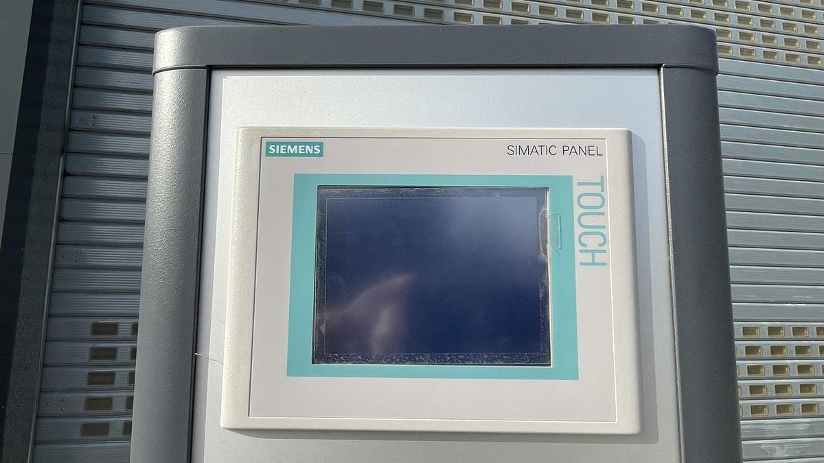 Used Superfici roller coating machine type SUPERNOVA, BEIZE