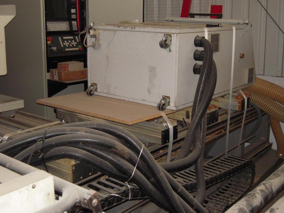 Used CNC-Bearbeitungszentrum BIESSE Rover 20
