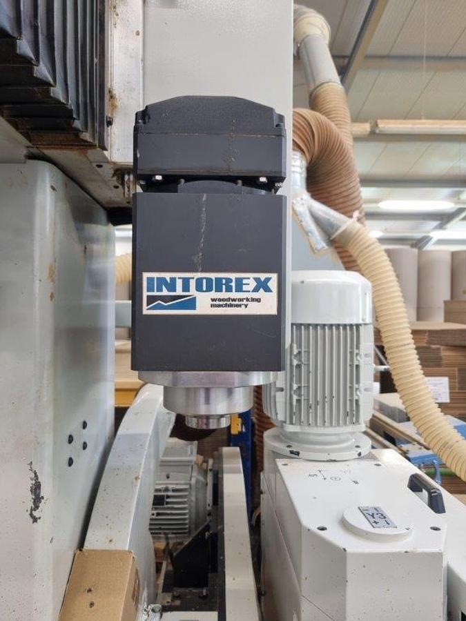 Used Intorex TMC 3000, CNC machining centre