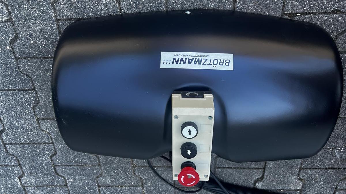 Used Scissor lift table, Unikaft SHT1001G