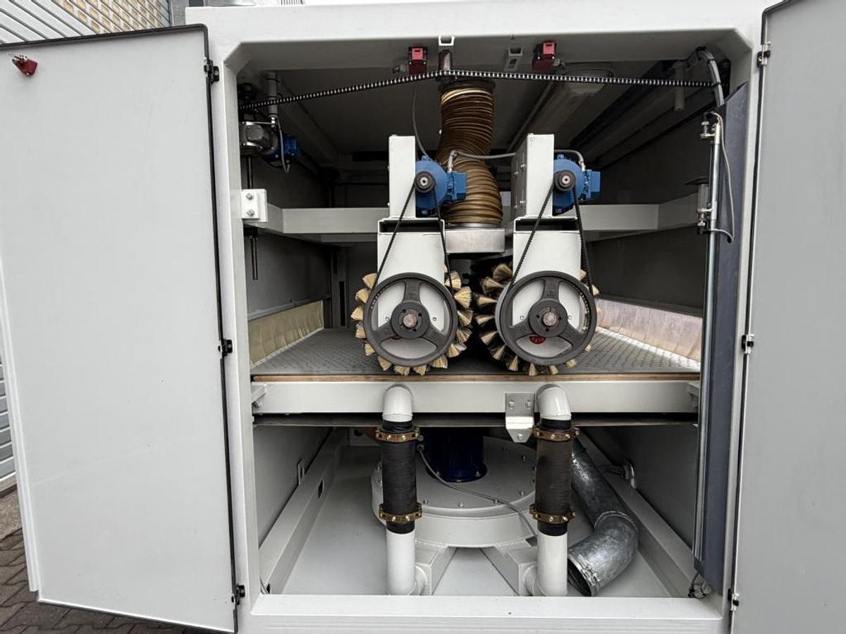 Used Bürstenschleifmaschine Unisanding 2.2.0, 0-30Grad