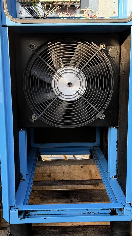 Used Screw compressor Boge C9 with air dryer