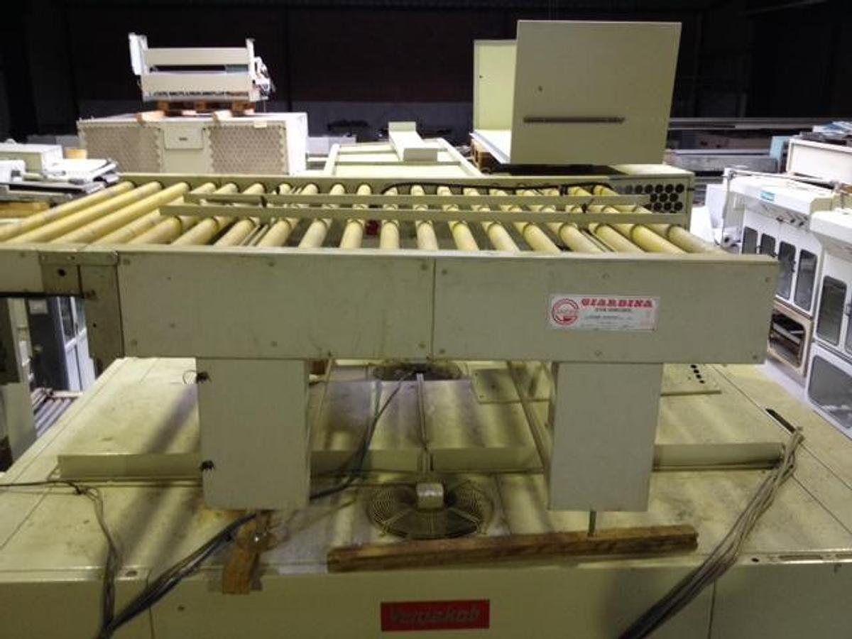 Used Giardina roller conveyor, length 2520 mm