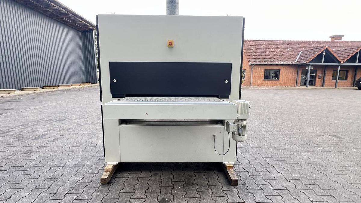 Used Breitbandschleifmaschine Bütfering Super 111L