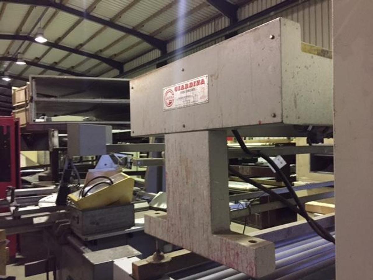 Used Giardina roller conveyor, length 1,000 mm