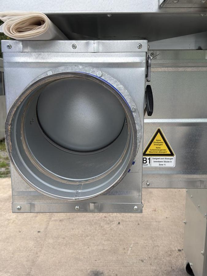 Used Extraction system Schuko VACOMAT 300 dust extractor V23