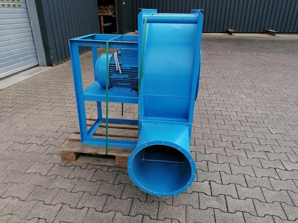 Used Absaugventilator Höcker Polytechnik L400, 15KW