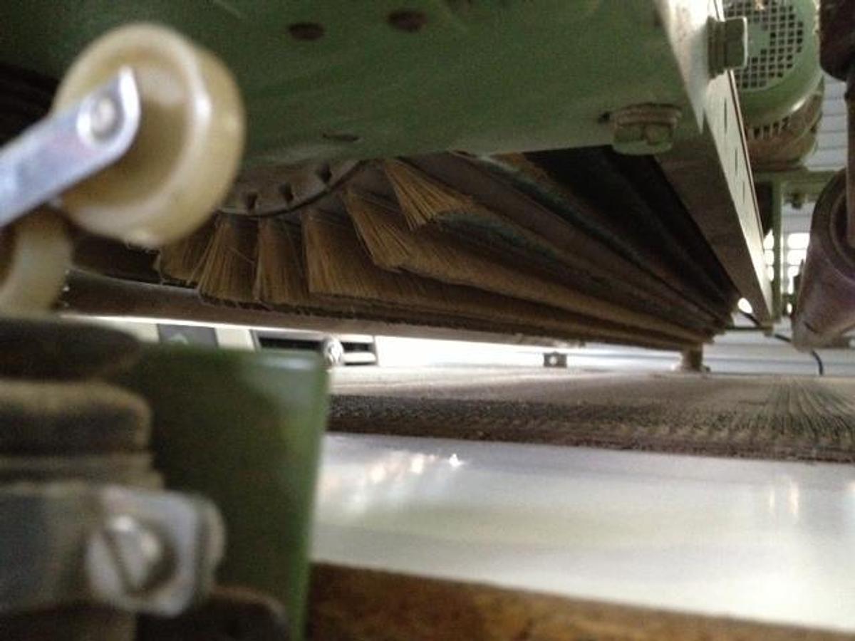 Used Tilleke brush sanding machine