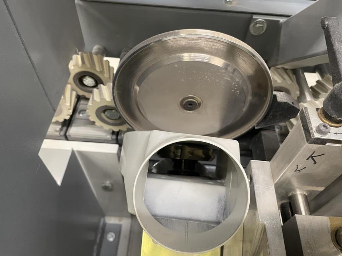 Used Profilschleifmaschine VOLPATO Typ LS - 1N1RF1A