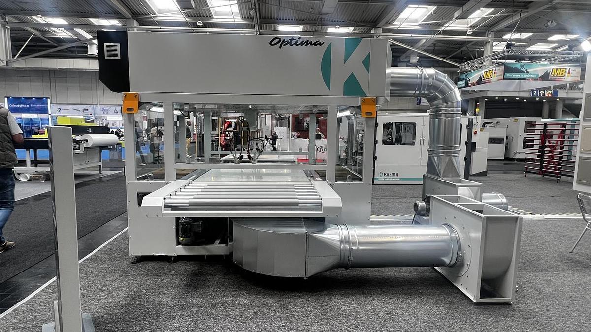 Spritzautomat KaMa Optima mit Spritzausrüstung