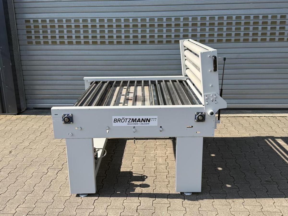 Gebraucht Stangentransport Celfa, 2.000mm mit Klapptisch 500