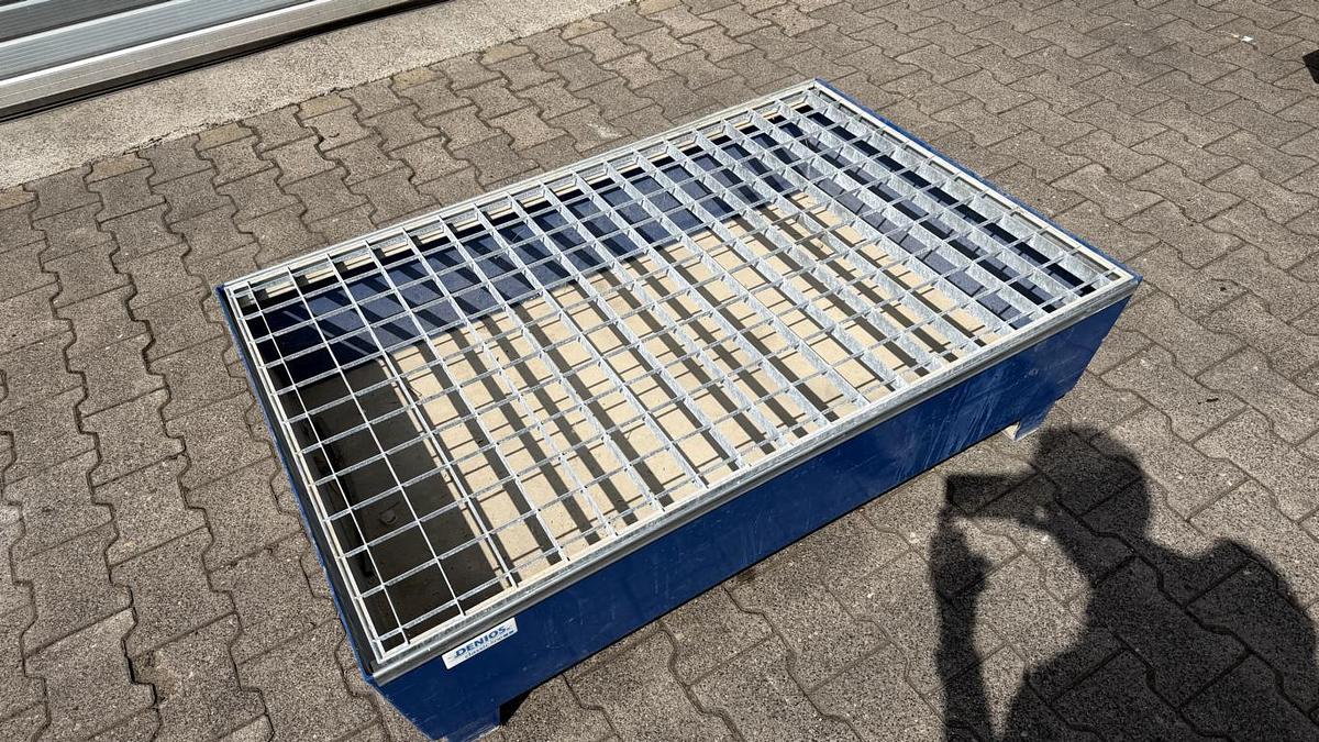 Gebraucht Auffangwanne Denios 205 Liter, mit Gitterrosten
