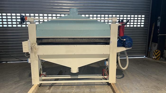 Used Dedusting Superfici, air nozzles and ionization