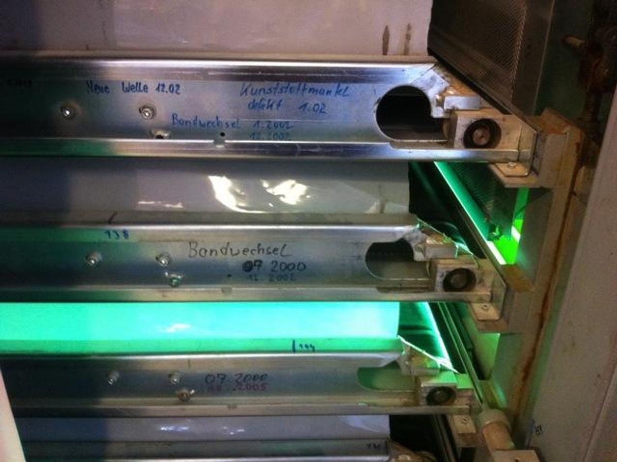 Used 5 Etagen Palettentrockner + Band 2750 mm